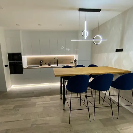 Centrica De Lujo Gv 2 Homestay Valencia
