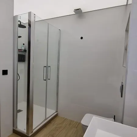 Centrica De Lujo Gv 2 Privatunterkunft